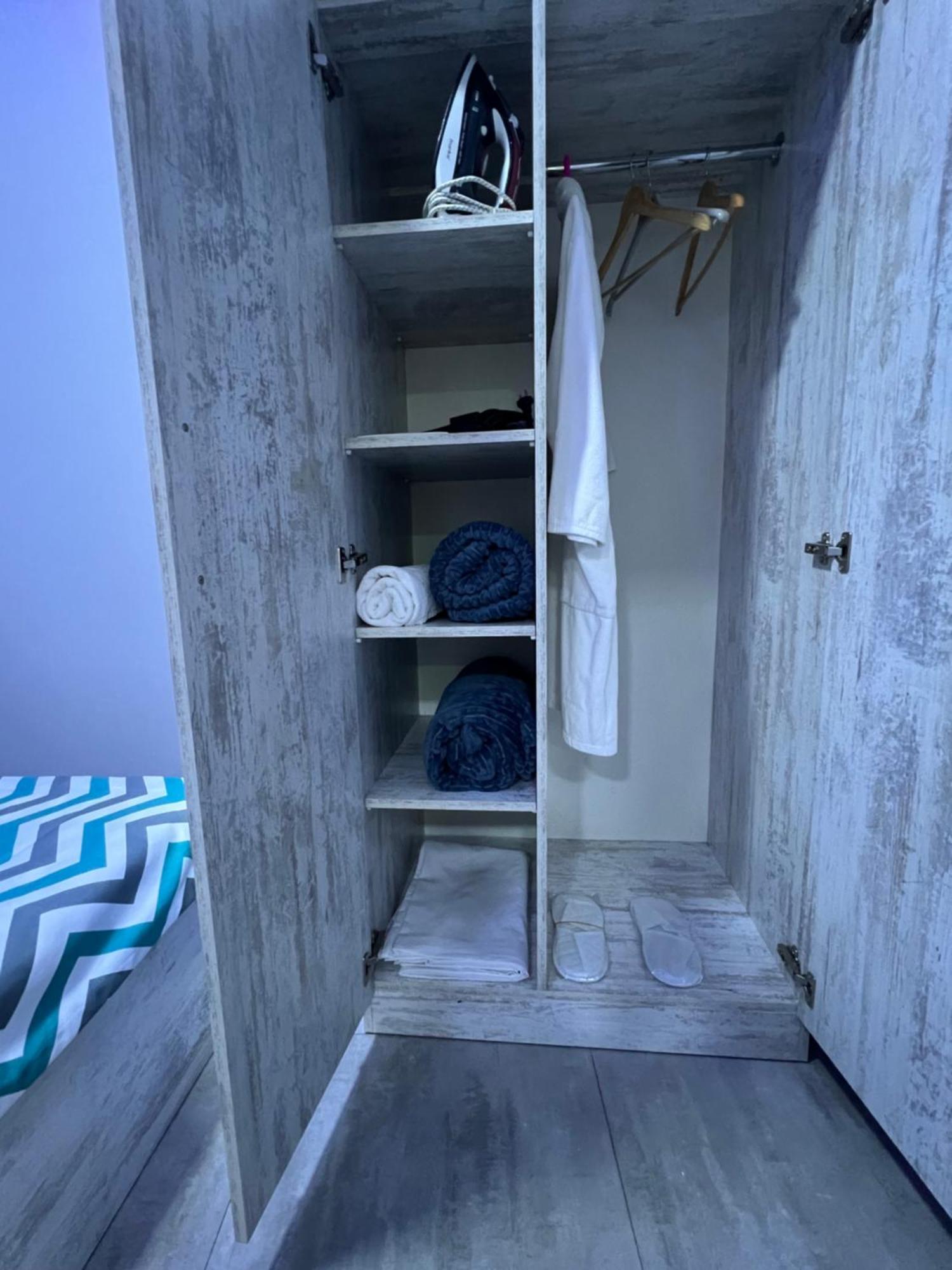エレバンCool Blue Interior Self Check Inアパートメント エクステリア 写真