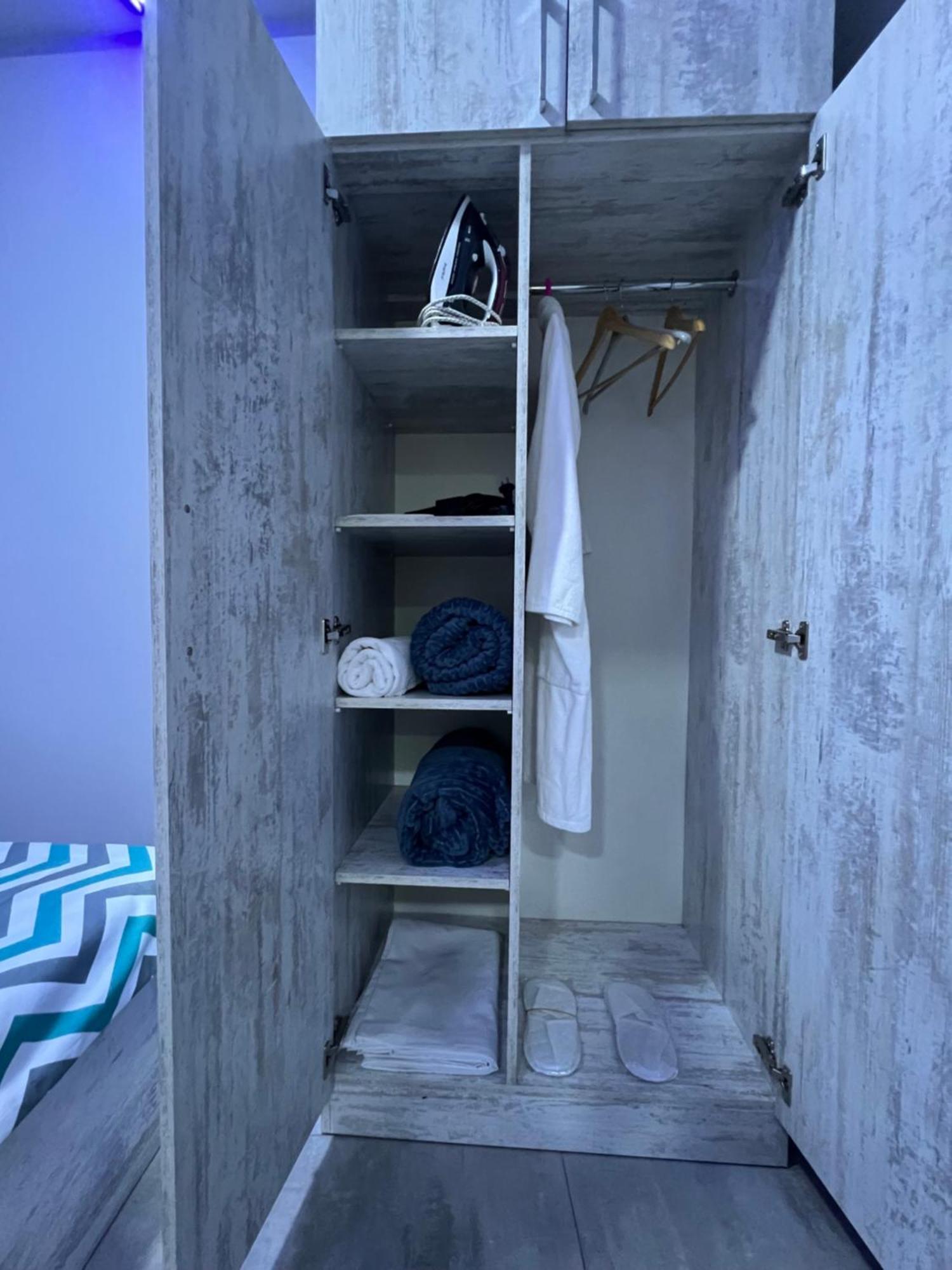 エレバンCool Blue Interior Self Check Inアパートメント エクステリア 写真